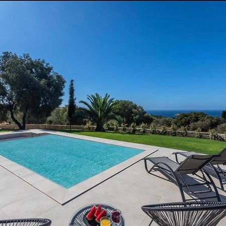Avithos Blue Villas Svoronata Buitenkant foto