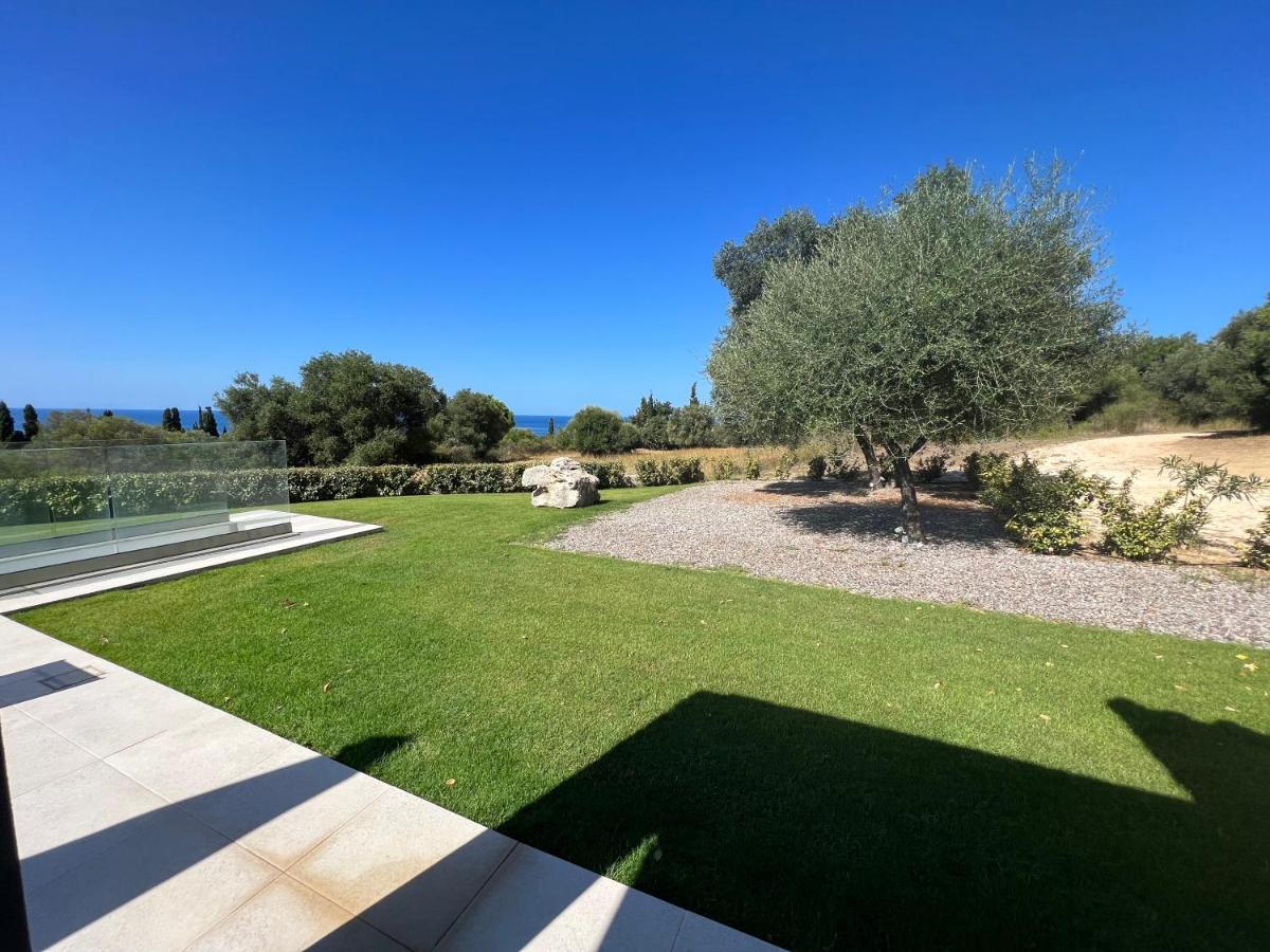 Avithos Blue Villas Svoronata Buitenkant foto