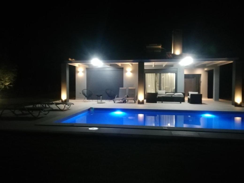 Avithos Blue Villas Svoronata Buitenkant foto