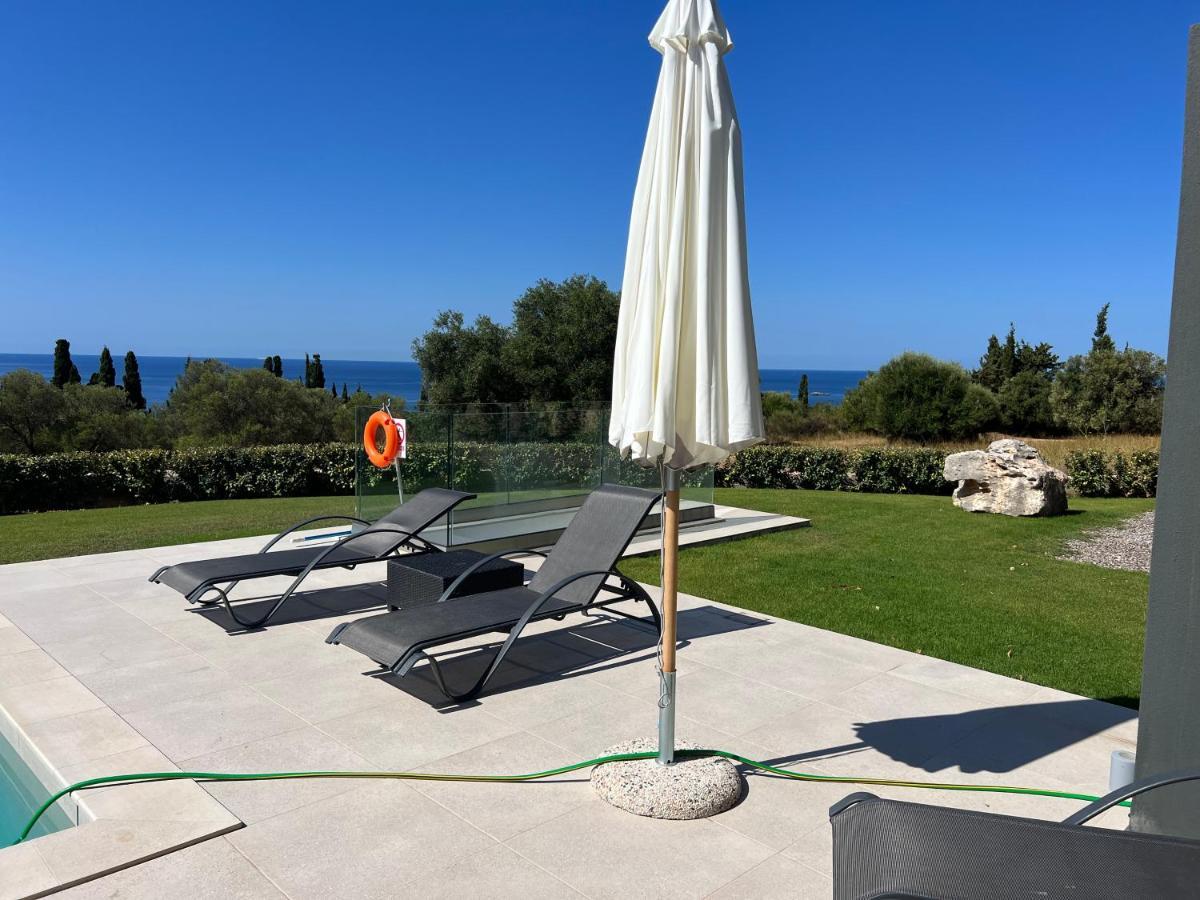Avithos Blue Villas Svoronata Buitenkant foto
