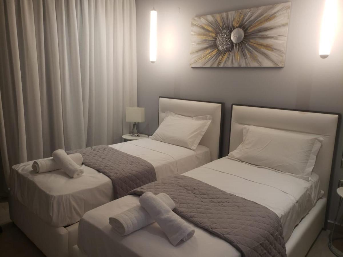 Avithos Blue Villas Svoronata Buitenkant foto
